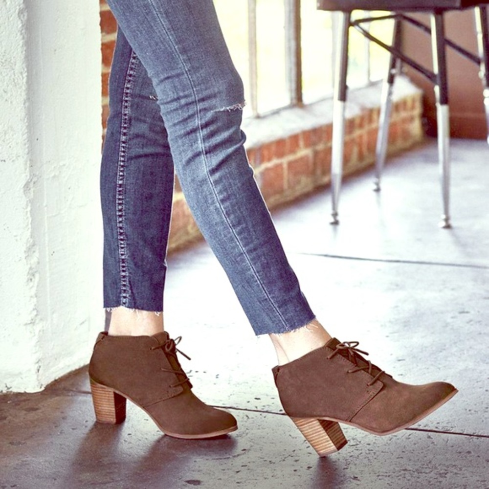 TOMS Lunata Lace Up Bootie